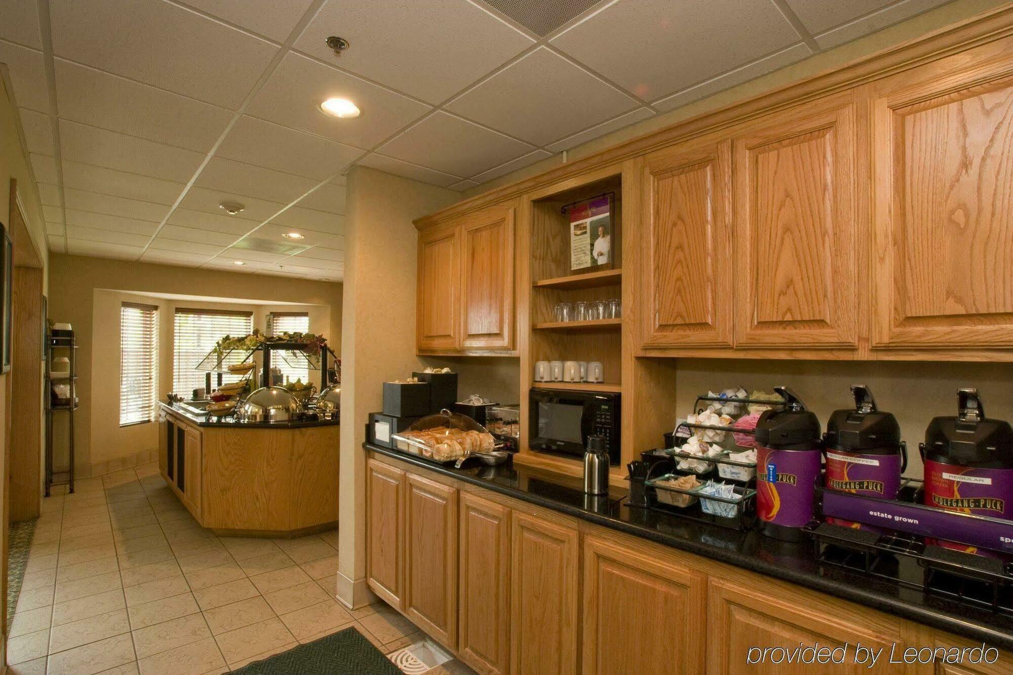 Staybridge Suites - Brownsville By Ihg Restaurant photo